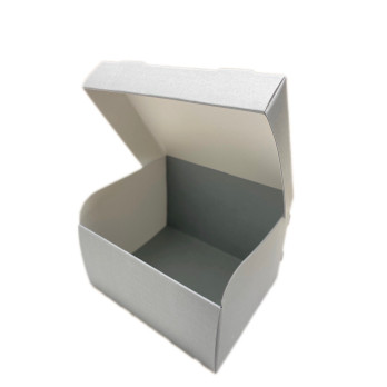 SELF-ASSEMBLY BOXES WITH HINGED LID “Pirandello”